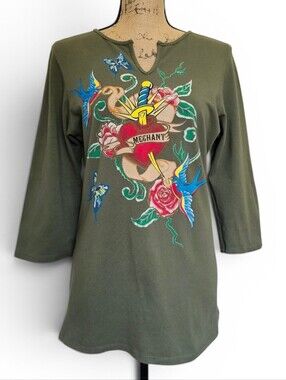 Atmosphere Y2K Grunge Punk Olive Green Tattoo Heart Sword Graphic Shirt, Size M